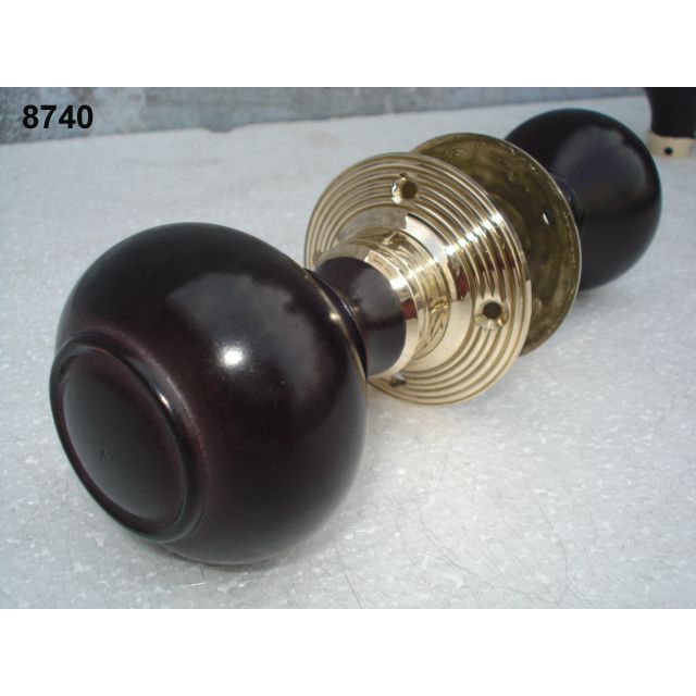 High Quality Luxury Living Room Bedroom Main Door Use Custom Design Knobs Manufacturer and Exporter Custom Metal Knobs Supplier