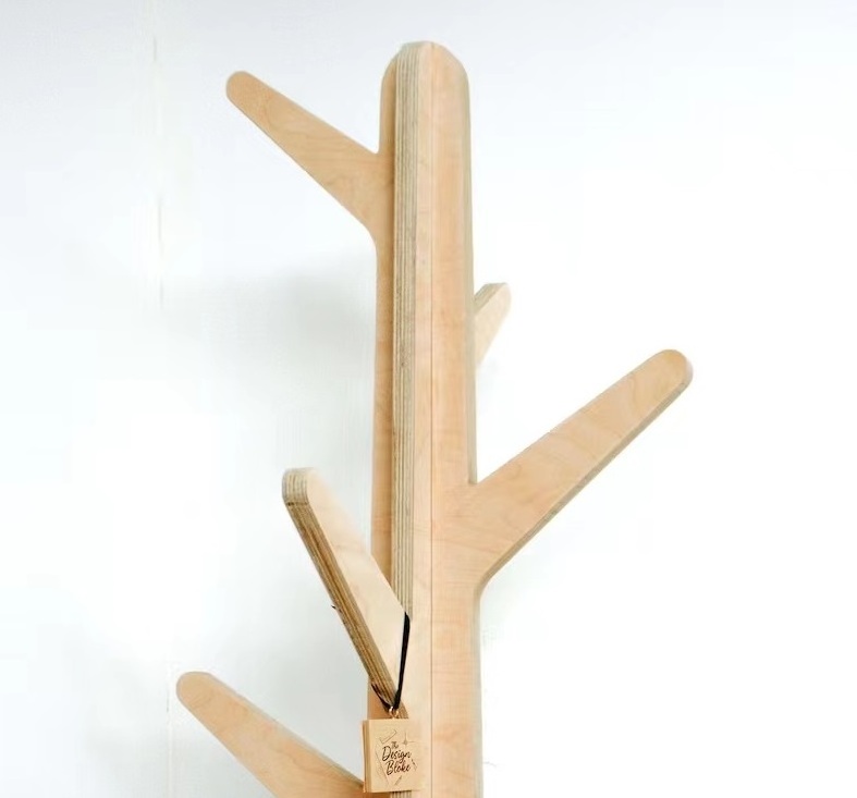 Floor Standing Moveable Wooden Coat Hanger Clothes Wood Clothes Hanger Rack