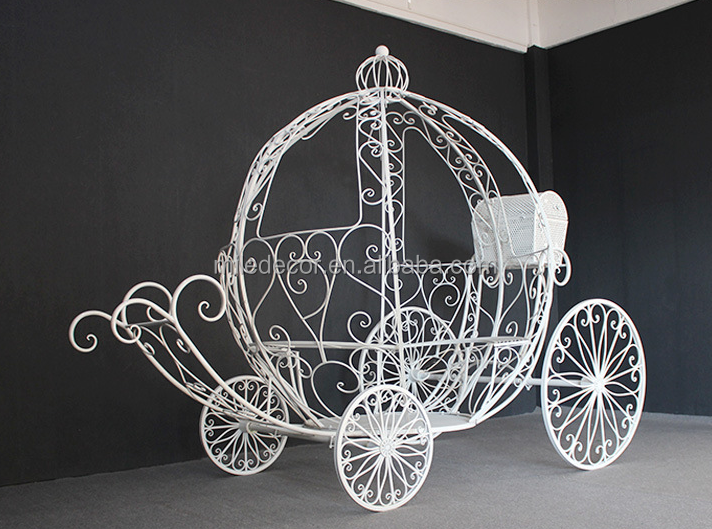 Outdoor Wedding Party White Cinderella Pumpkin Carriage Metal Pumpkin Carriage for Sale