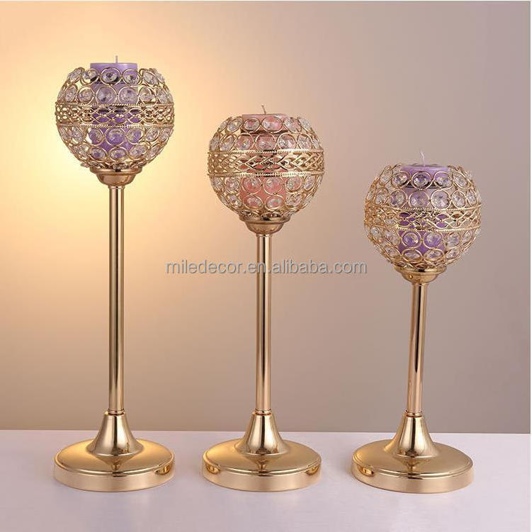 Hot Selling Modern Cheap Metal Candle Holders Golden Home Decors Table Centerpieces For Decoration