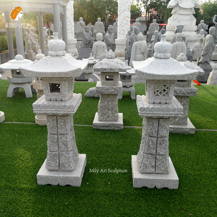 Natural Outdoor Garden Decor Marble Lamp Sculpture Japanese Garden Stone Lantern