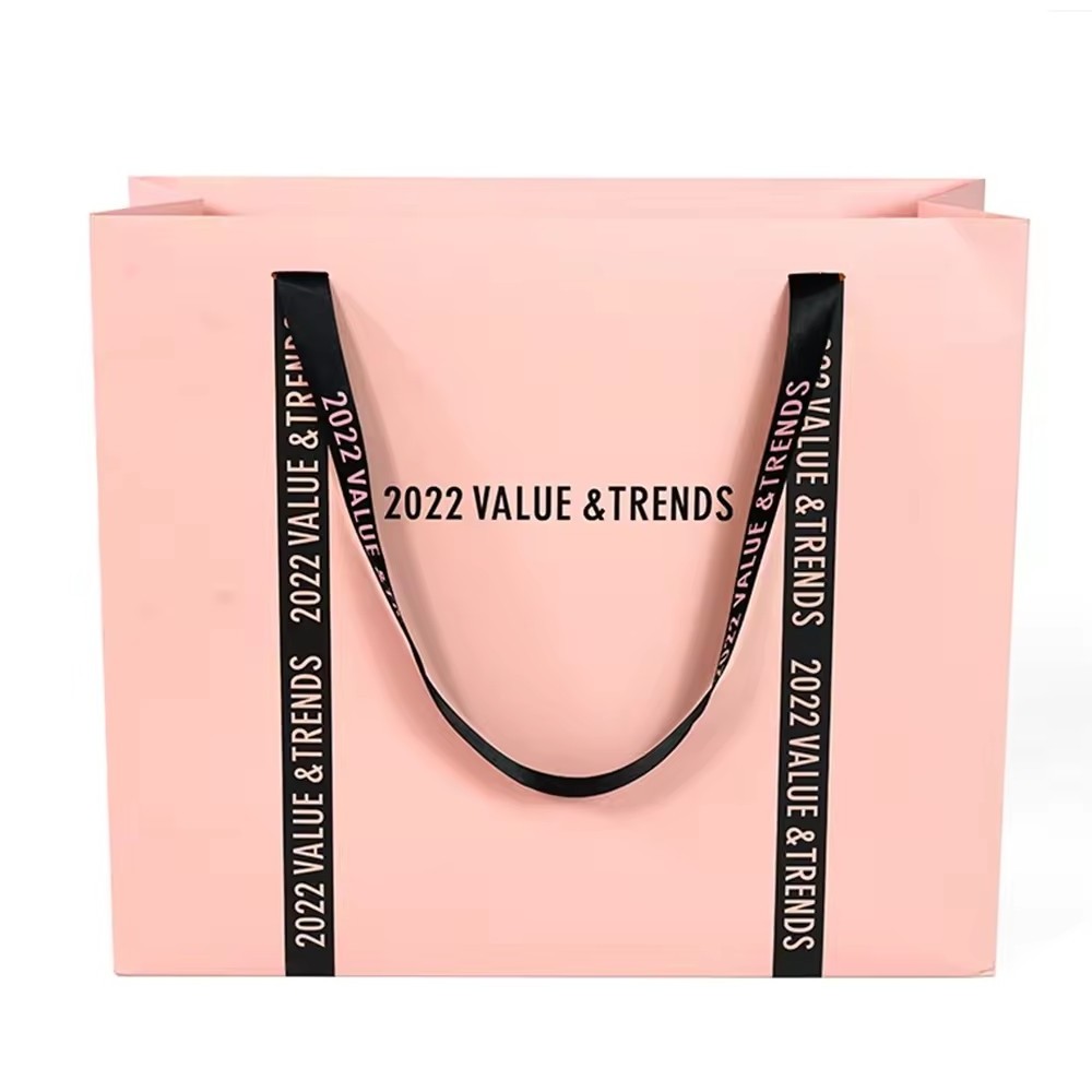 New pink packaging shopping bag with ribbon , 250gsm custom CMYK printing paper tote bag for gift