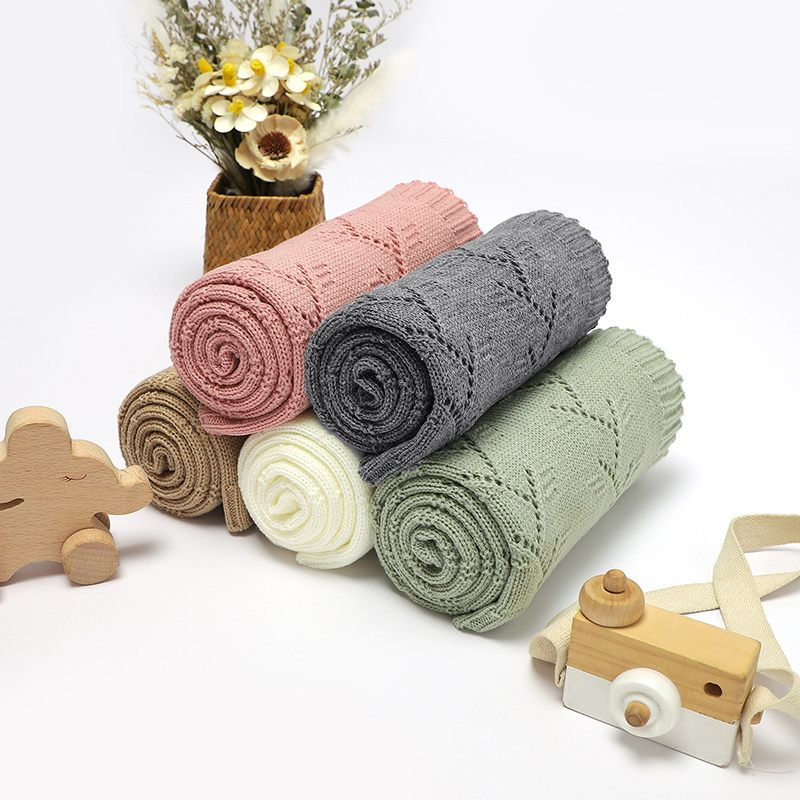 Mimixiong Wholesale Manufacturer Wholesales Super Warm Knitted Throw Blankets For Inside And Outside