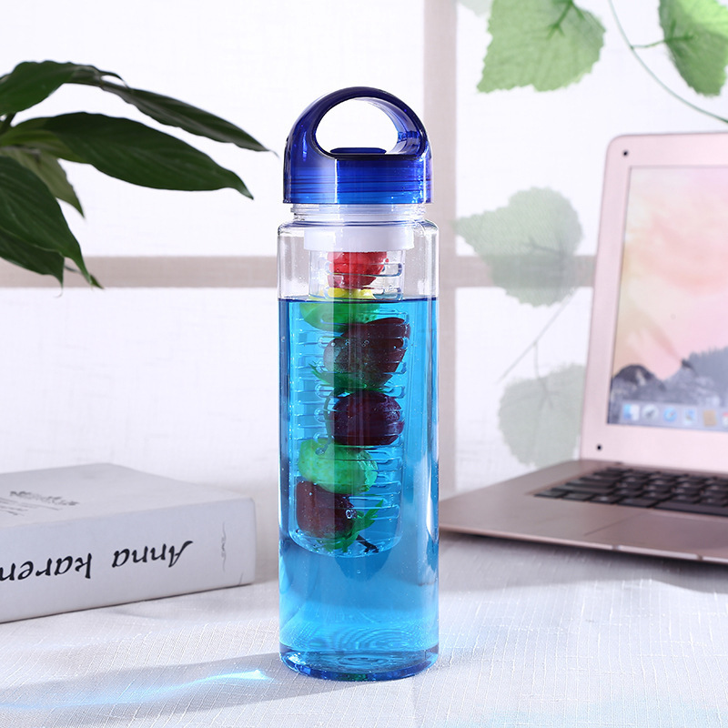 New Arrival 700ml Fruit Infuser Water Bottle BPA Free Portable Lemon and Fruit Cup Sports Travel Tumbler