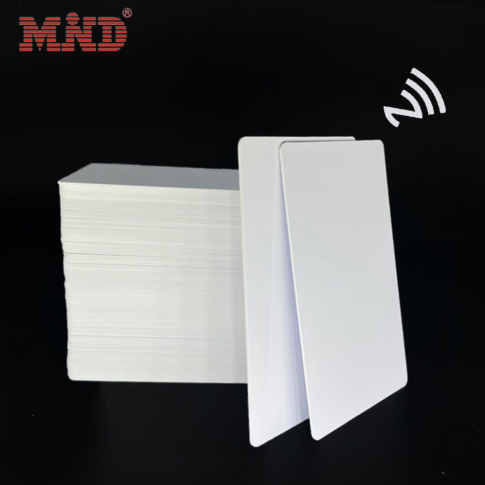 Custom Plastic PETG PVC NFC Card NTAG213/NTAG215/NTAG216 Printable Blank Social Media NFC Contactless Cards RFID Smart Chip Card