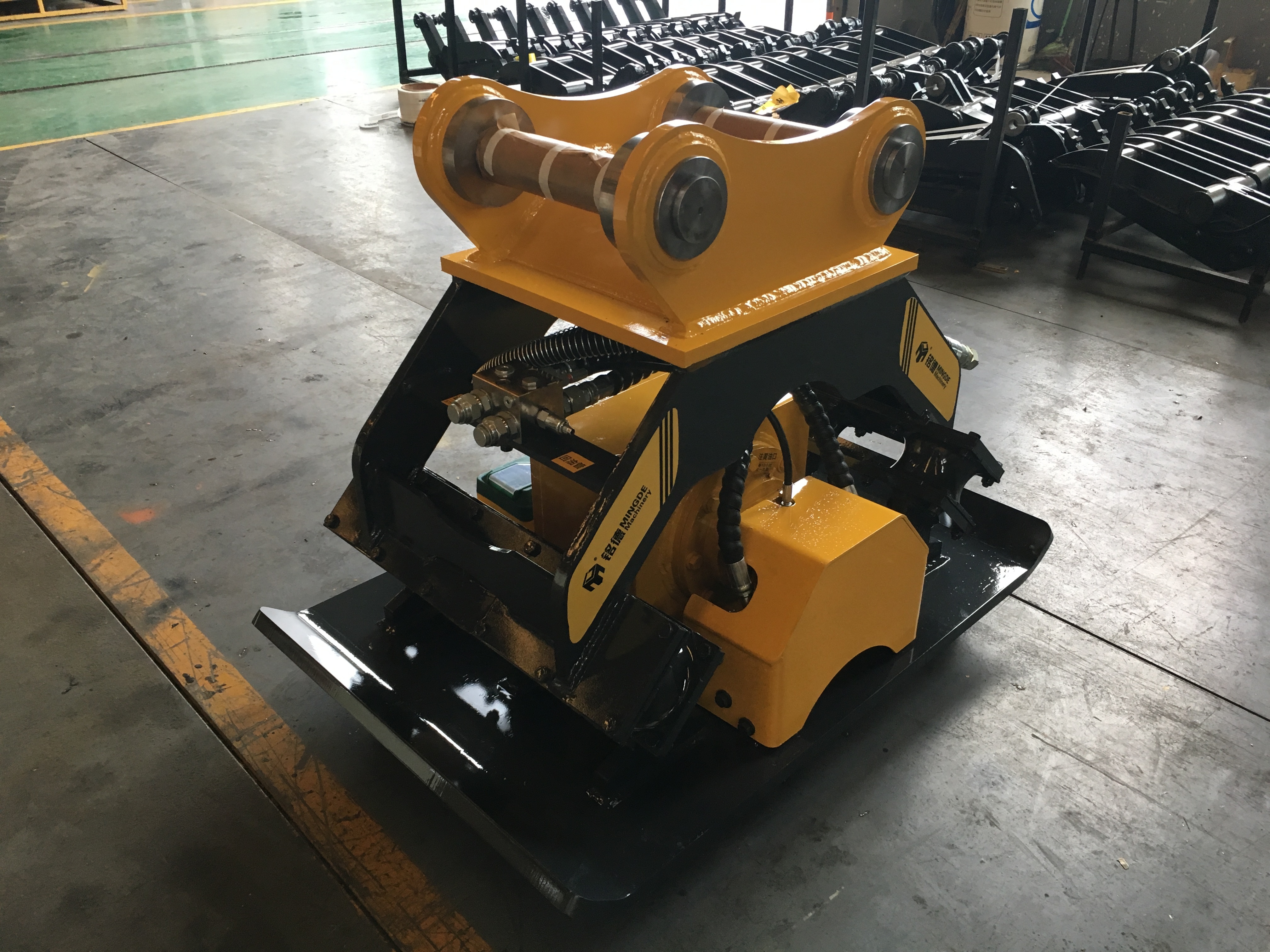 MONDE PC200 Excavator Hydraulic Vibrator Compactor with Permco motor