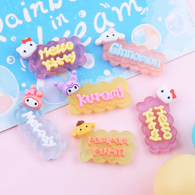 Wholesales Sanrio Resin Charms Glow-in-the-dark Animal Sign Resin Jewelry Resin Sanrio For Decoration