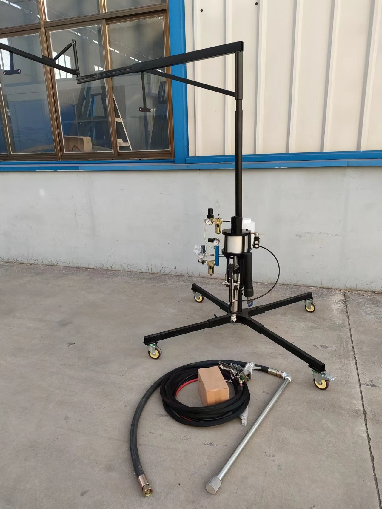 High Quality Fiberglass Resin Chopper Roving Spraying Machine Frp Spray Machine With Gun