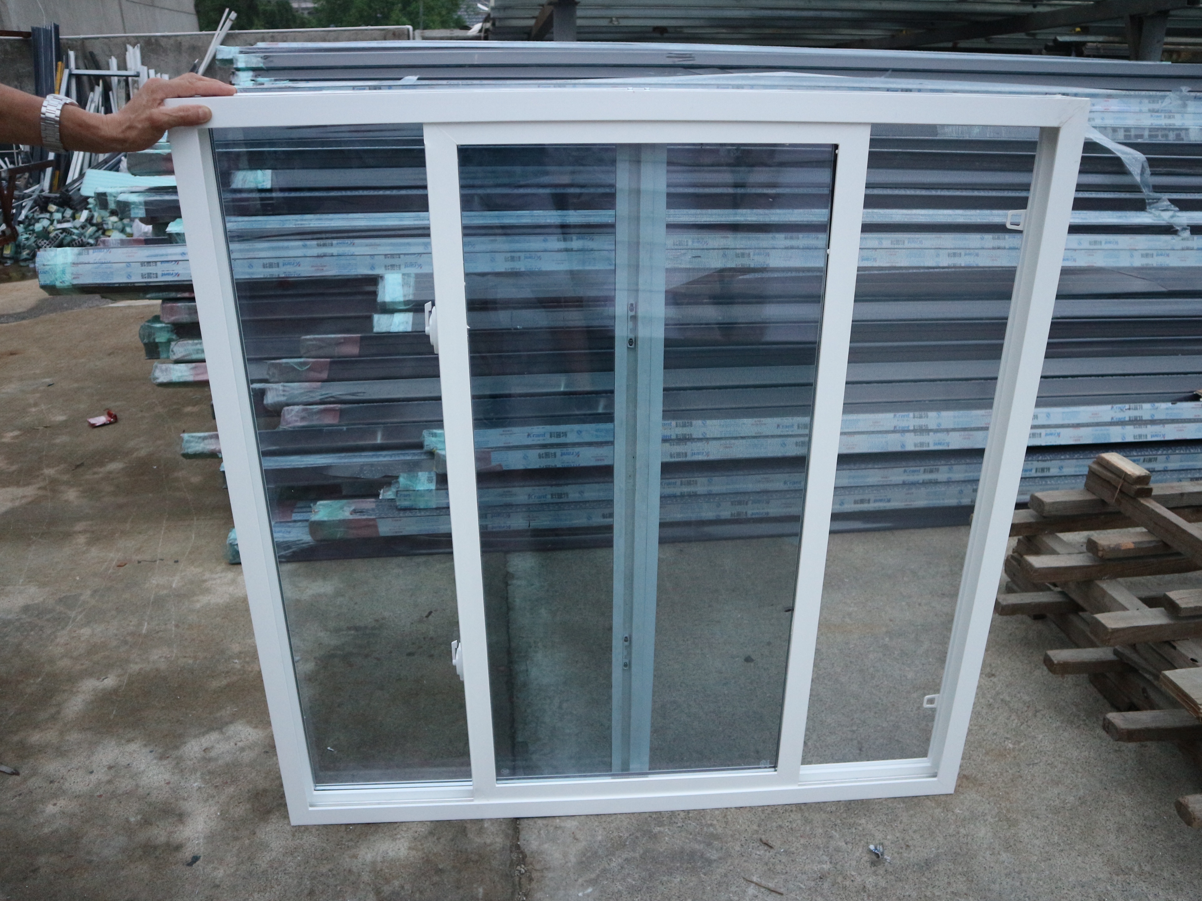 Minglei Manufacturers Factory white sliding windows plastic windows with mosquito net pvc sliding windows