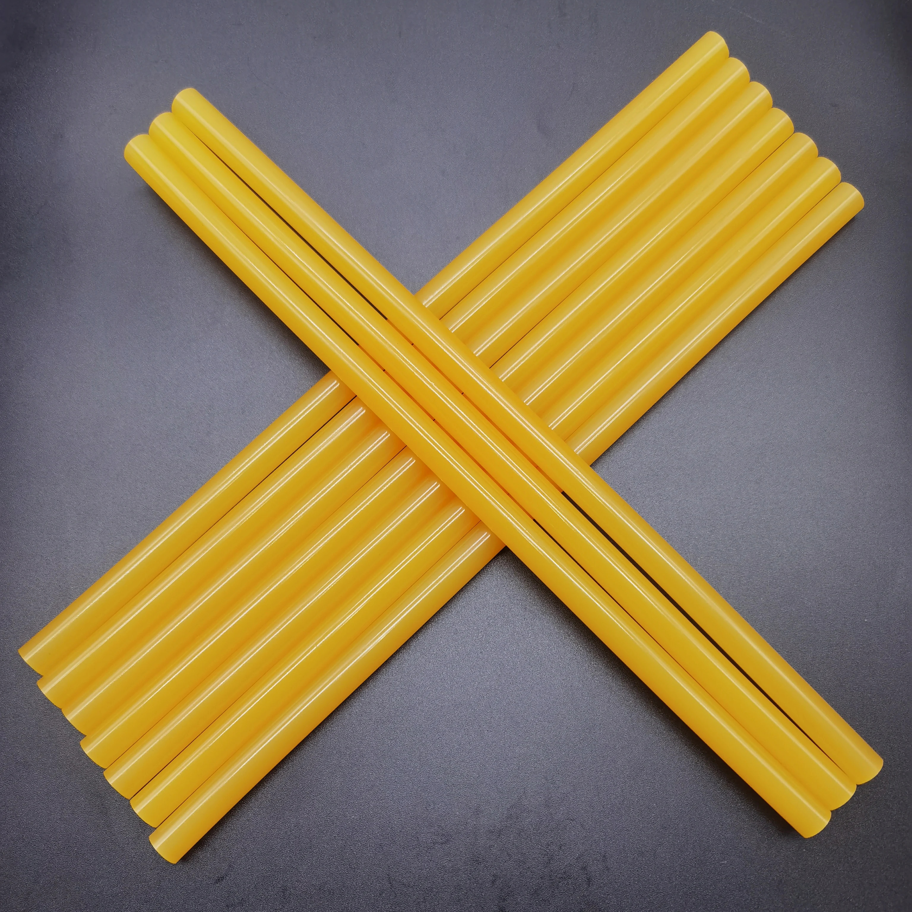 Wholesale Eva Yellow Hot Melt Glue Stick, 11mm & 7mm Sizes, Ideal for High & Low Temperature Applications