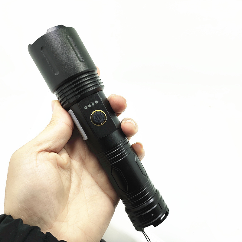 Camping Searchlights High Lumens Led Rechargeable Flashlight 1000 Lumen IP67 Waterproof Flash Light with USB Input Output