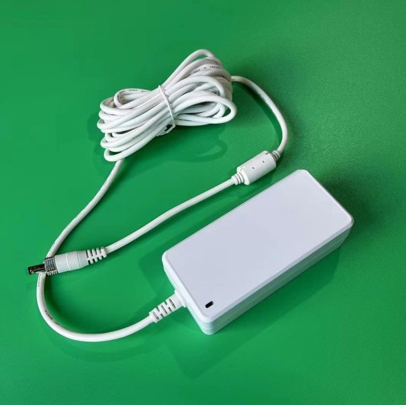 PSU Desktop C6 C8 C14 White 12V 6A AC Adapter Switching Power Supply 72W DC 12 Volt 6 Amp