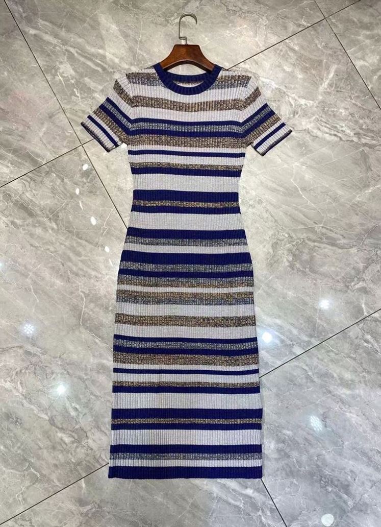 Summer new thin blue striped contrasting slim fit elastic short sleeved knitted dress