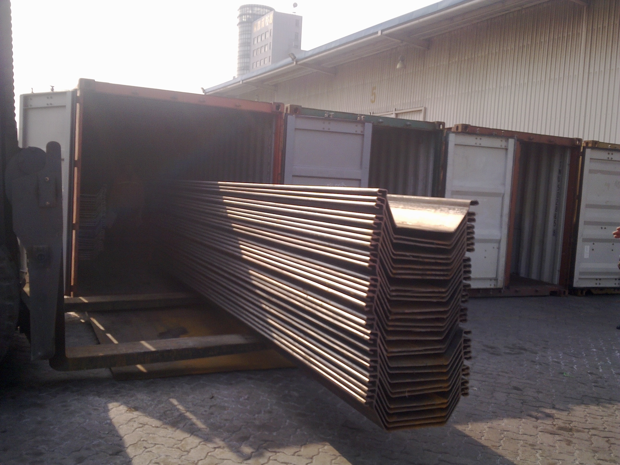 China Low Price U Type FRP Composite Fiberglass Reinforced Plastic Vinyl Sheet Pile Manufacturer