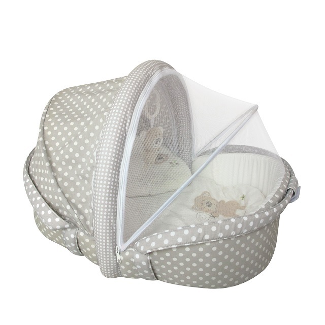 Promotion Light Candy Bear Travel Tent Funny Newborn Baby Moses Basket With Pillow And Mattress