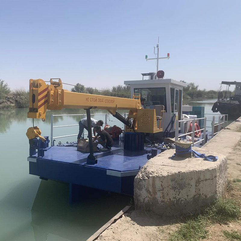 Chinese Tugboat Manufacturer Small Barge With Crane Service Boat For Dredger