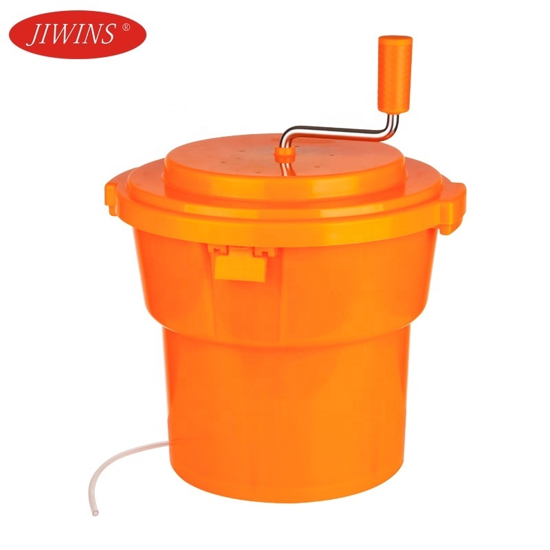 Commercial Kitchen Salad Spinner PP Plastic  19L/5Gal Vegetables Fruit Dryer Silicone Salad Spinner for Hotel Restaurant Canteen