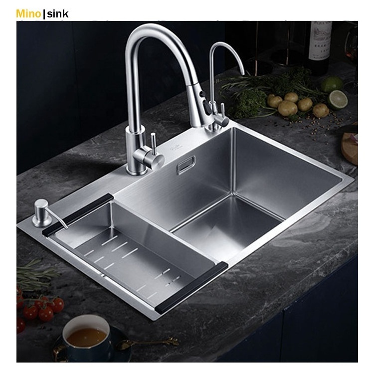 China Free Design Custom 304 Stainless Steel Single Bowl Faucet Kitchen Sink with Two Double 2 Faucets