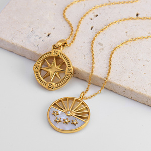 Fashion Necklace Stainless Steel Gold Plated 18k Cable Chain Vintage Necklace Compass North Star Necklace Pendant for Women