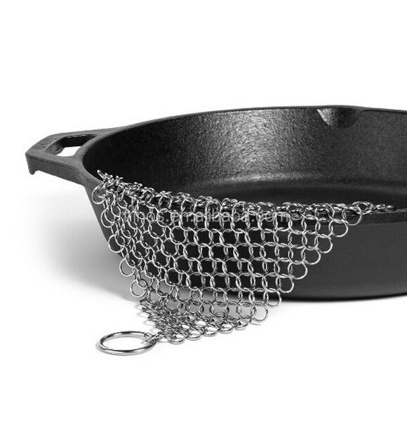 China Manufacturer Weave Wire Mesh Pans Cast Iron Mesh Scrubber Stainless Steel Chainmail Scrubber