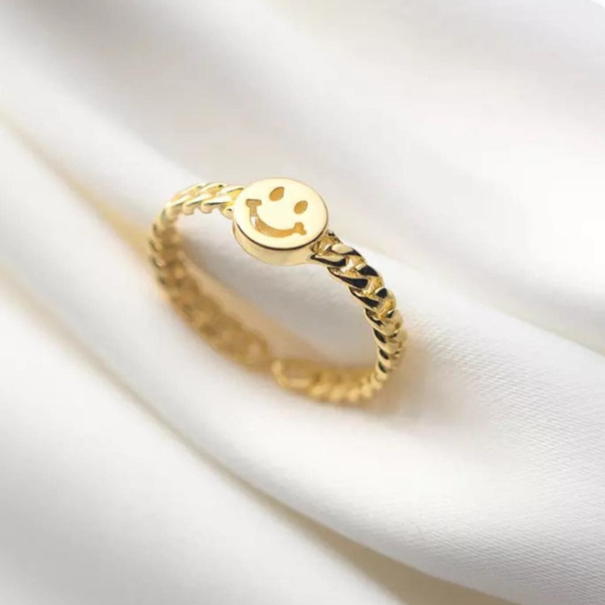 Fashion Jewelry 2021 Smiley Face Curb Chain Ring 18K Gold Plated Stainless Steel Happy Face Smiley Adjustable Open Ring for Gift