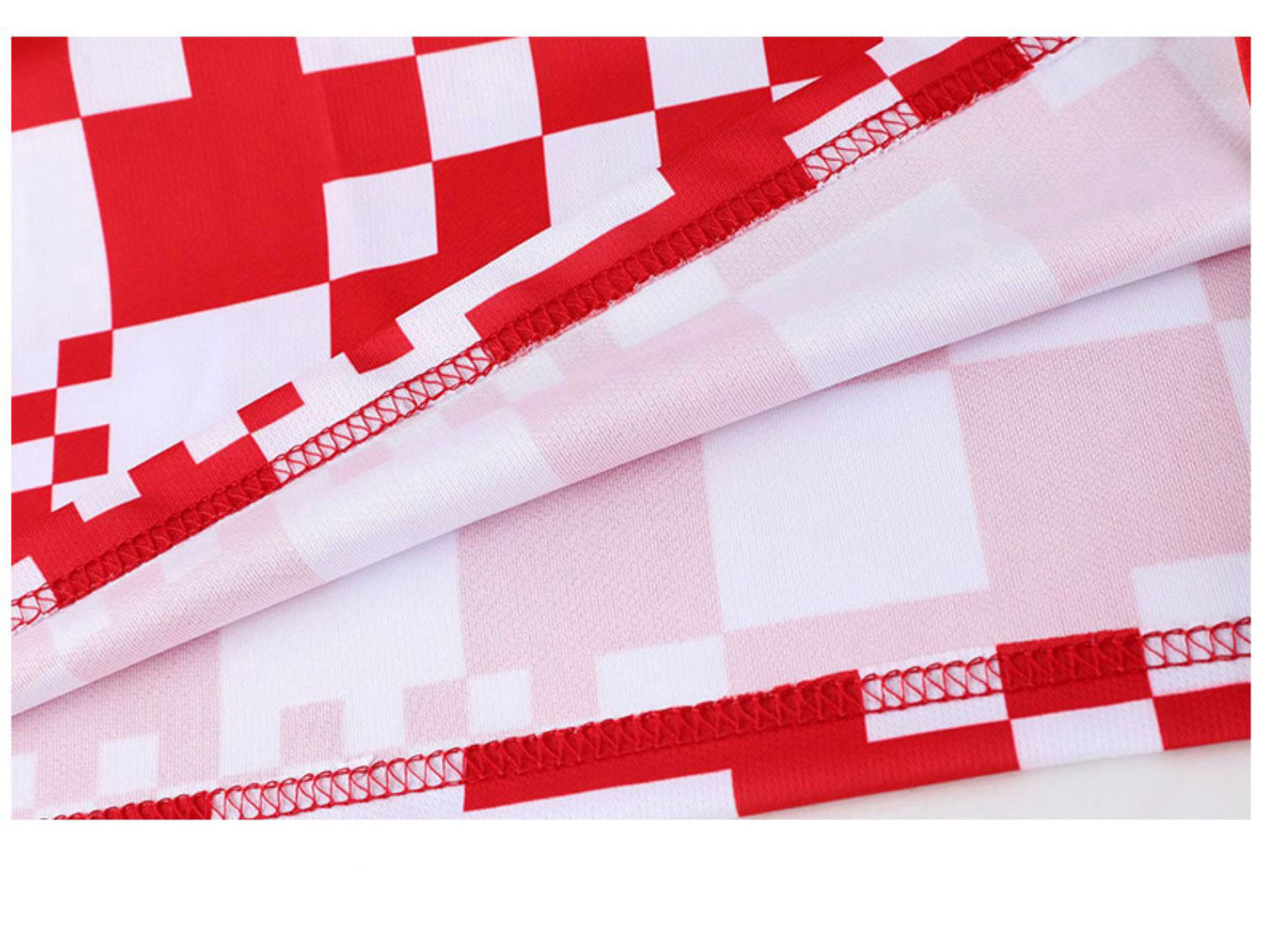 2022 New Design Blank Soccer Jersey Wholesale Red And White Soccer Jersey Sports Wear football shirt