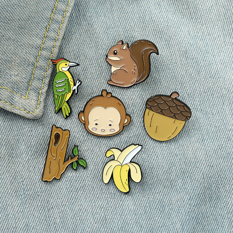 Cartoon creative cute little monkey Woodpecker mini banana style brooch jewelry bake lapel pin badge wholesale