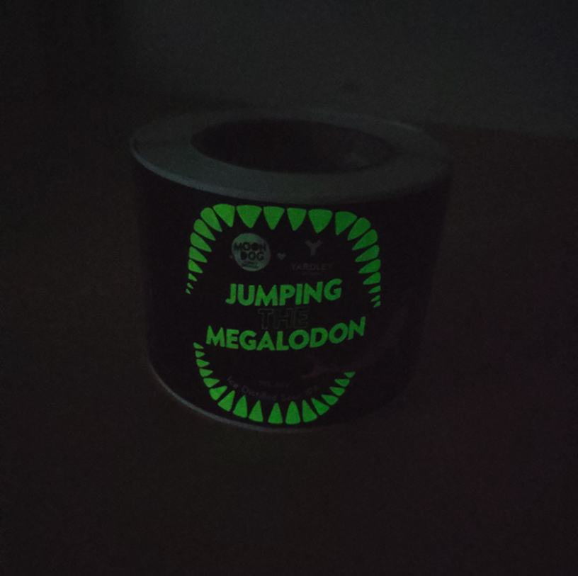 Custom Glow in The Dark Sticker Embossed Beer Label Roll Red Wine Label Sticker Printing