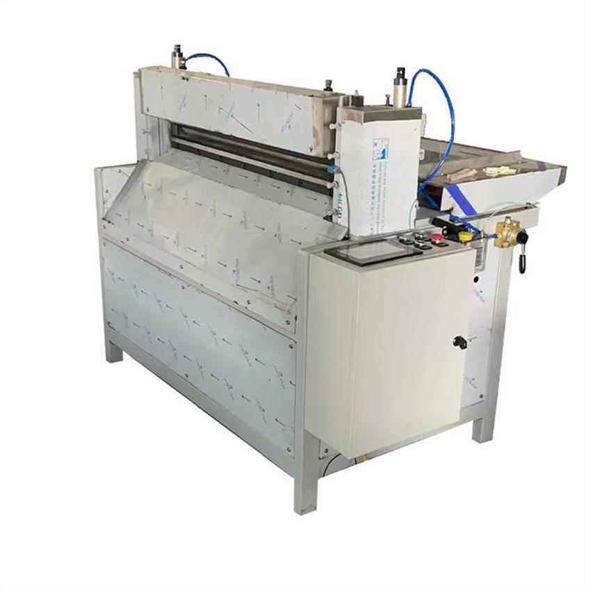 Slicer, large transmission belt slitting machine, circular knife longitudinal cutting, straight knife transverse cutting