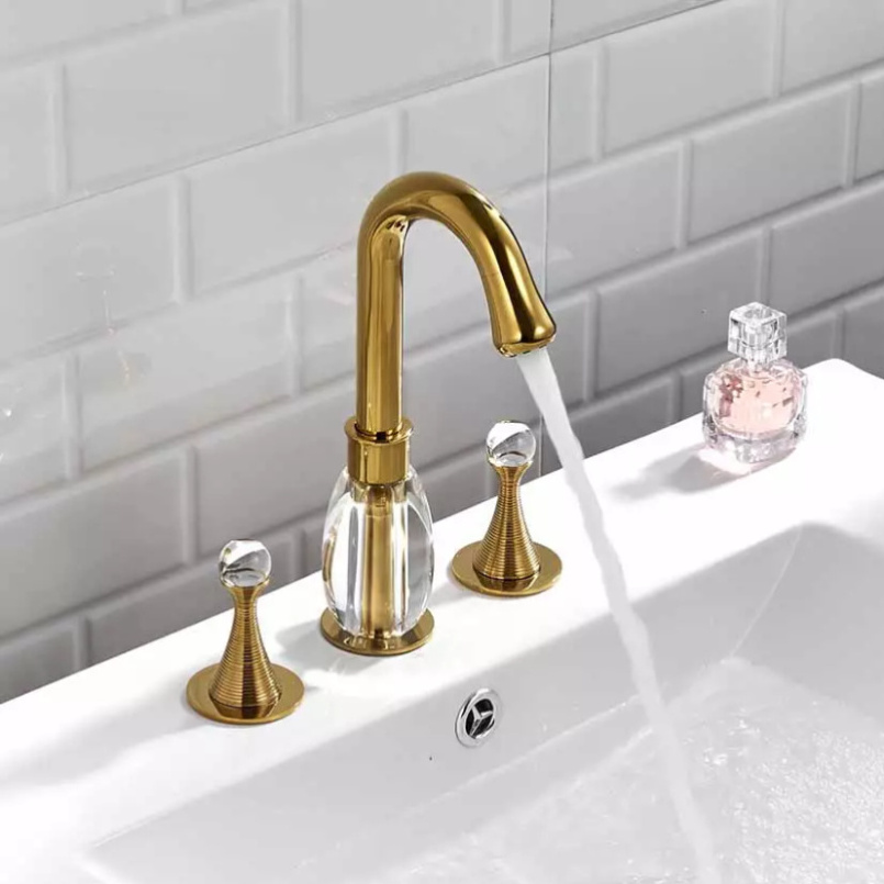 Luxury Double Crystal Handle Golden Basin Faucet Ceramic Spool Basin Faucet 3 Holes Basin Faucet