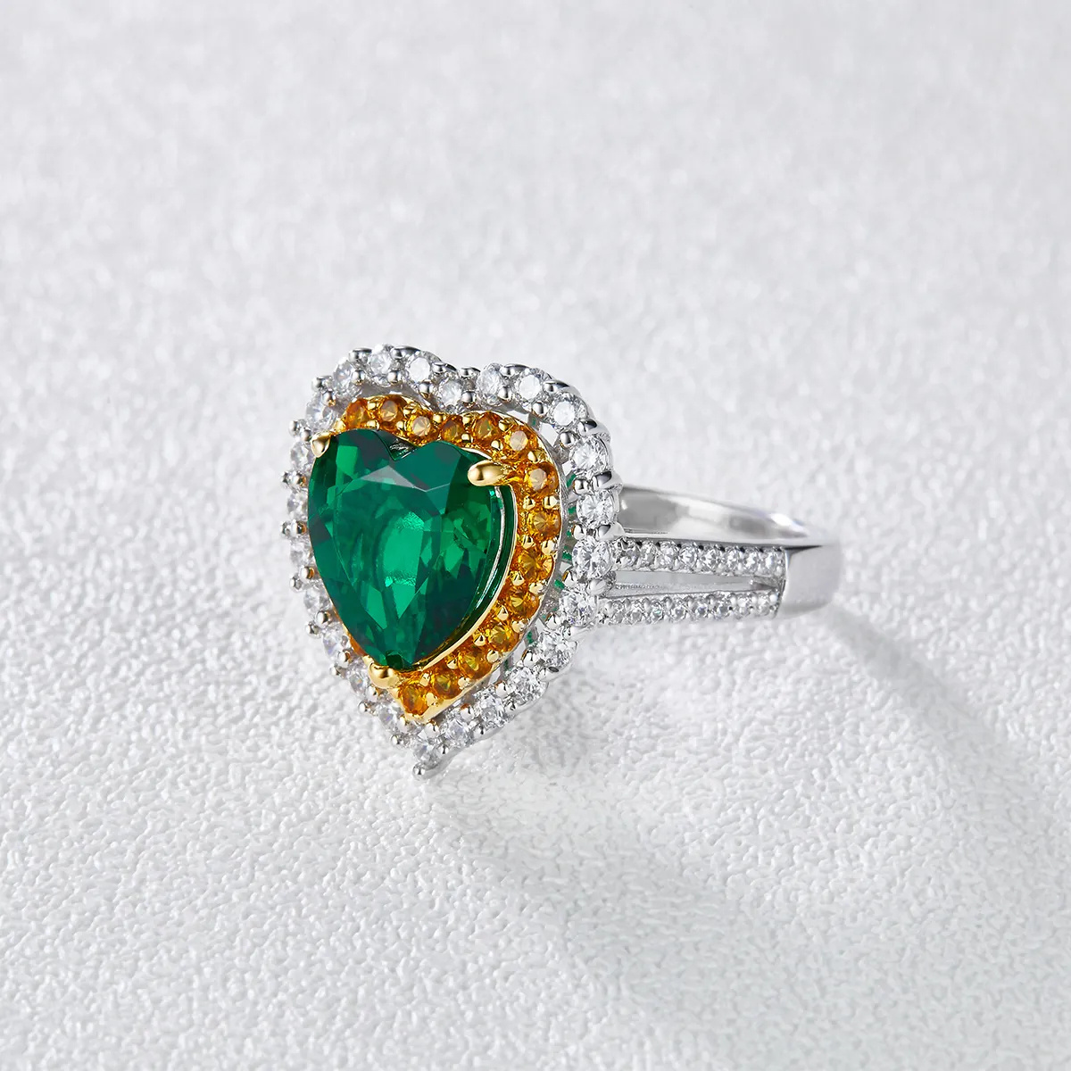 Fine Jewellery Trendy 18K Gold wholesale price S925 sterling silver ring ready stock lab grown emerald engagement ring