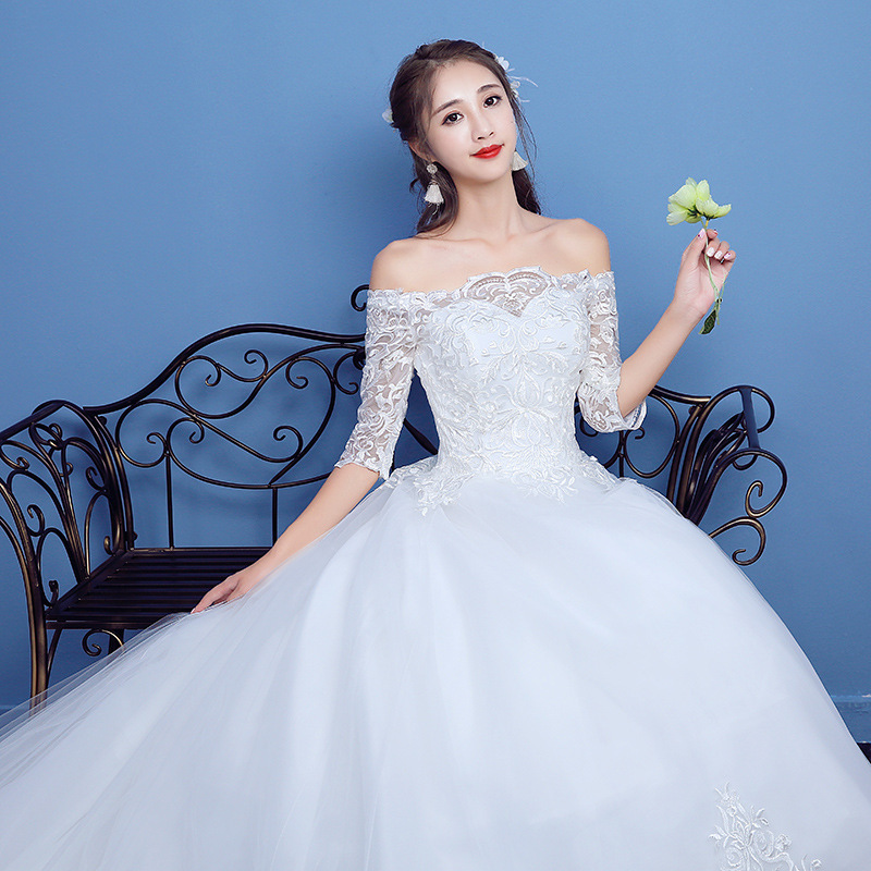 Wholesale 2022 Korea Style Wedding Bridesmaid Dresses Luxury Lace Half Sleeve Off Shoulder Bridal Wedding Dress Gown