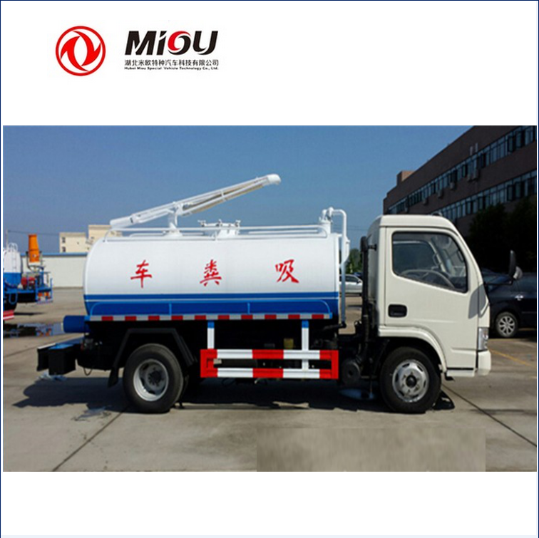 DongFeng diesel sewage sucking truck 8000L septic tank trucks for sale