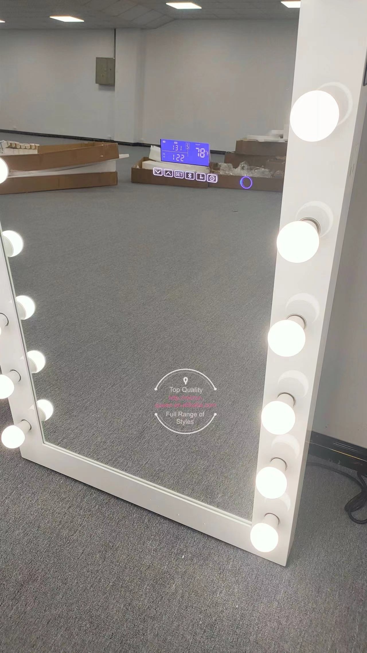 Aluminum Frame Full Length Dressing Mirror Hollywood Lighted Makeup Mirror With LED Bulbs With LED Strip With Outlet USB Port