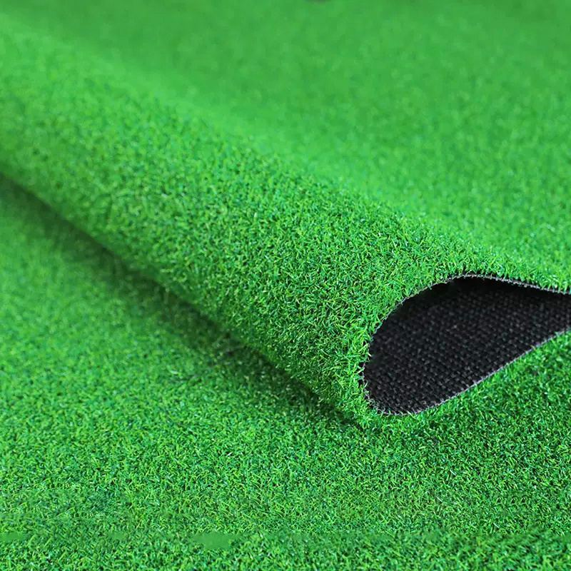 Good Quality security Grass silk is soft green turf golf mat artificial grass for golf