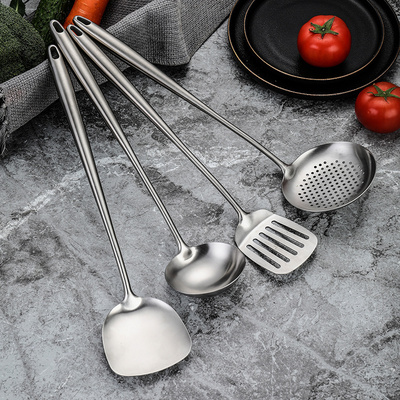 Custom Wok Spatula and Ladle Tools Set 304 Stainless Steel Long Skimmer Spoon Spatula Ladle for Wok Cooking Heat Resistant