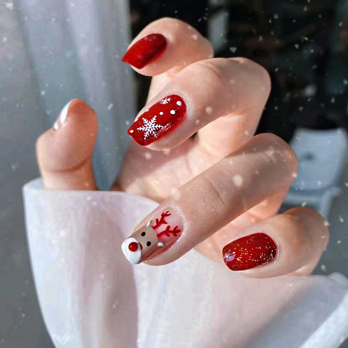 Wholesale  24pcs Glossy Short Square Fake Nails, Christmas Red Glitter Press On Nails With Santa Claus Snowflake