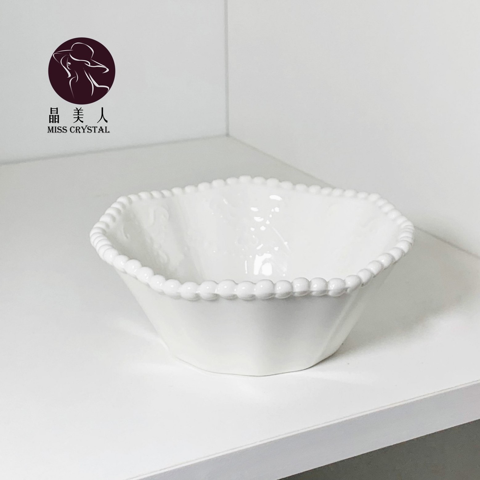 Custom European Porcelain Dinnerware Ceramic Plates and Bowls Set with White Bead Design for Tableware