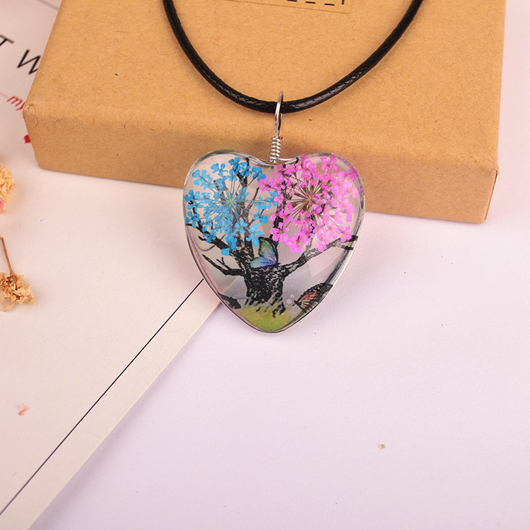 Girls Dried Flower Tree Unique Heart Necklace Jewelry  Family tree Life Tree Flower Heart Necklace Sisters Mom Gifts