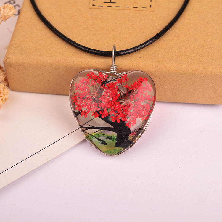 Girls Dried Flower Tree Unique Heart Necklace Jewelry  Family tree Life Tree Flower Heart Necklace Sisters Mom Gifts