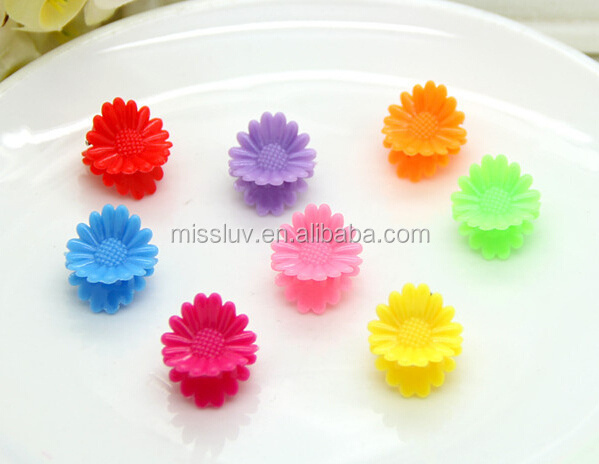 lovely children plastic sunflower hair claw clips cute kids candy color cartoon hair claw clips cheap baby hair accessories gift