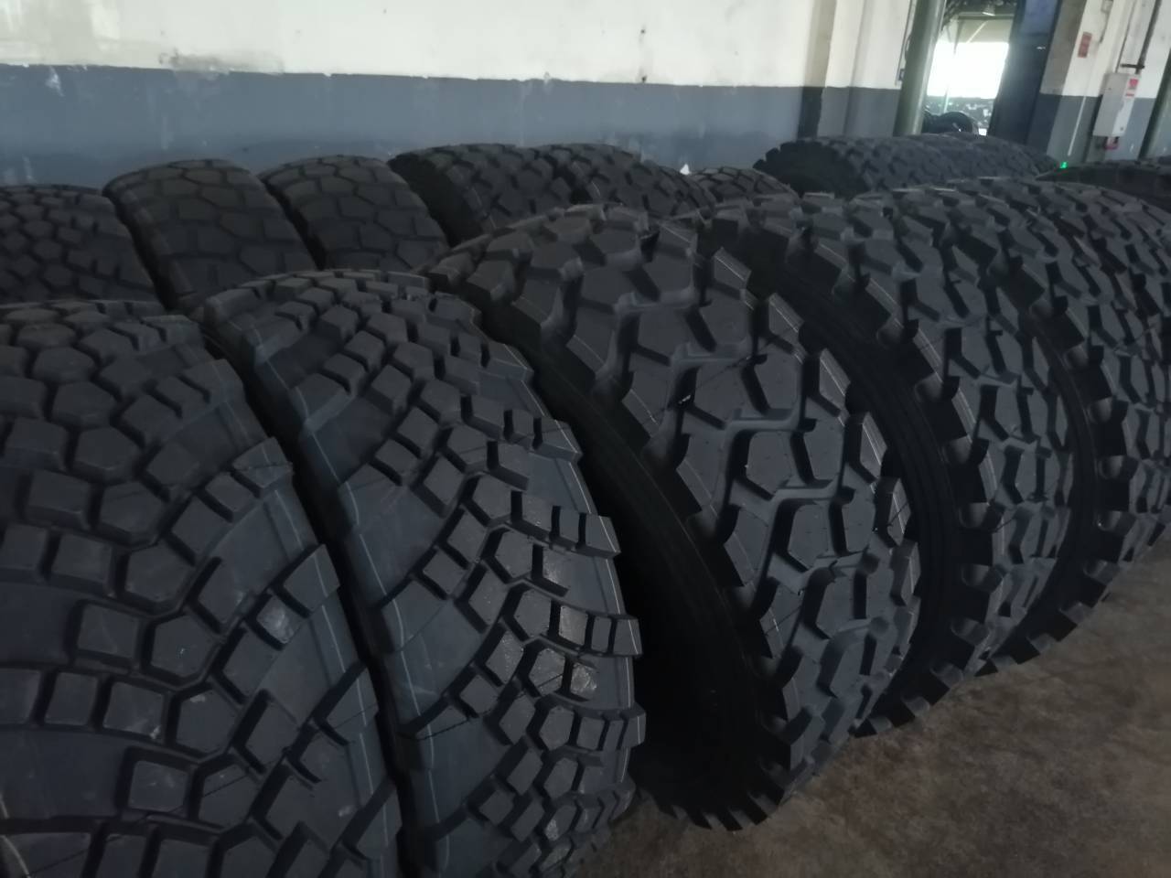 MITERAS tires 425/85r21 OTR  for kamaz truck cross country tyres  425 85 21 tires high quality hot sales