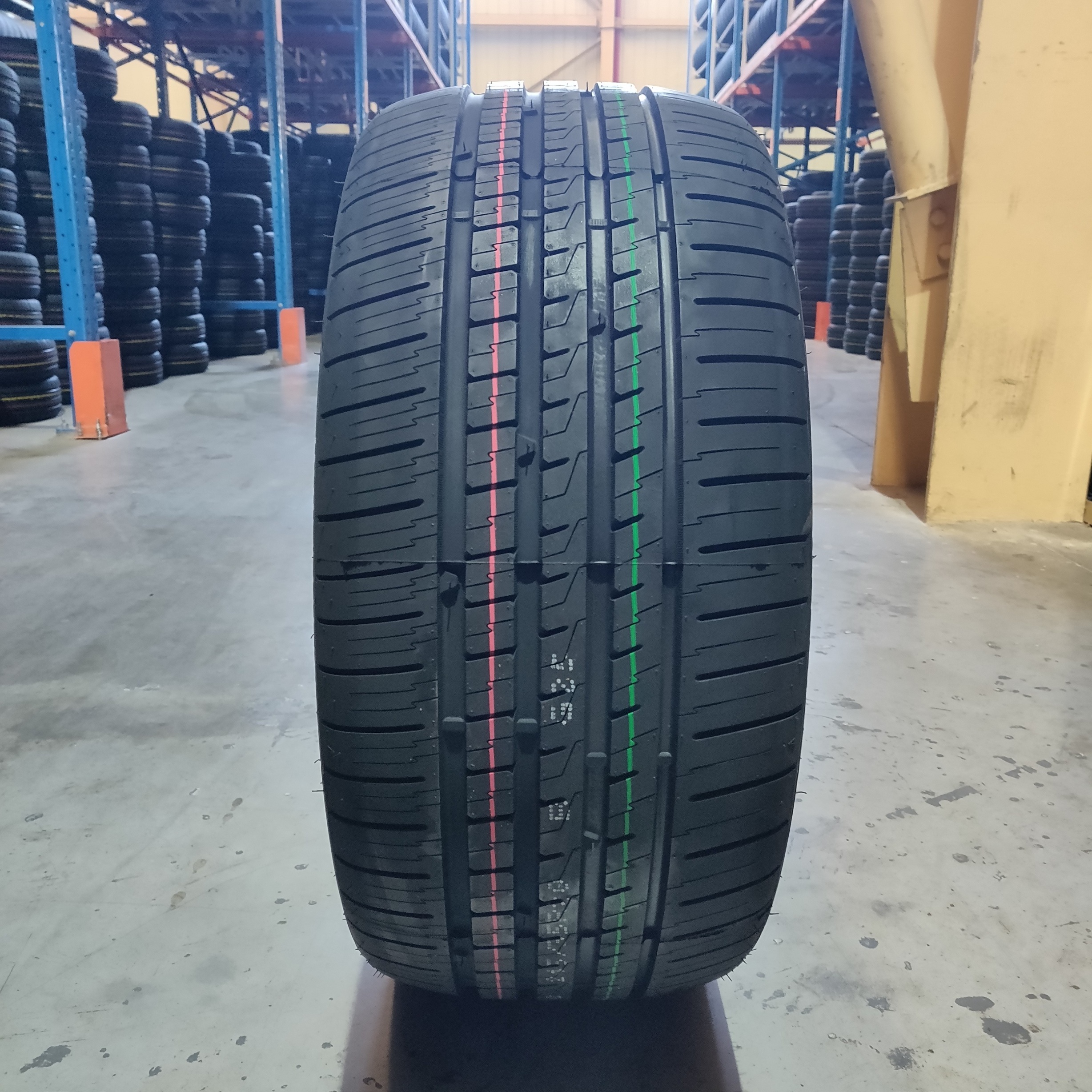 Ultra High Performance 225/55R16 Passenger Car Tyres 225/55/16 Summer Tires for Luxury Car DURATURN NEOLIN brand