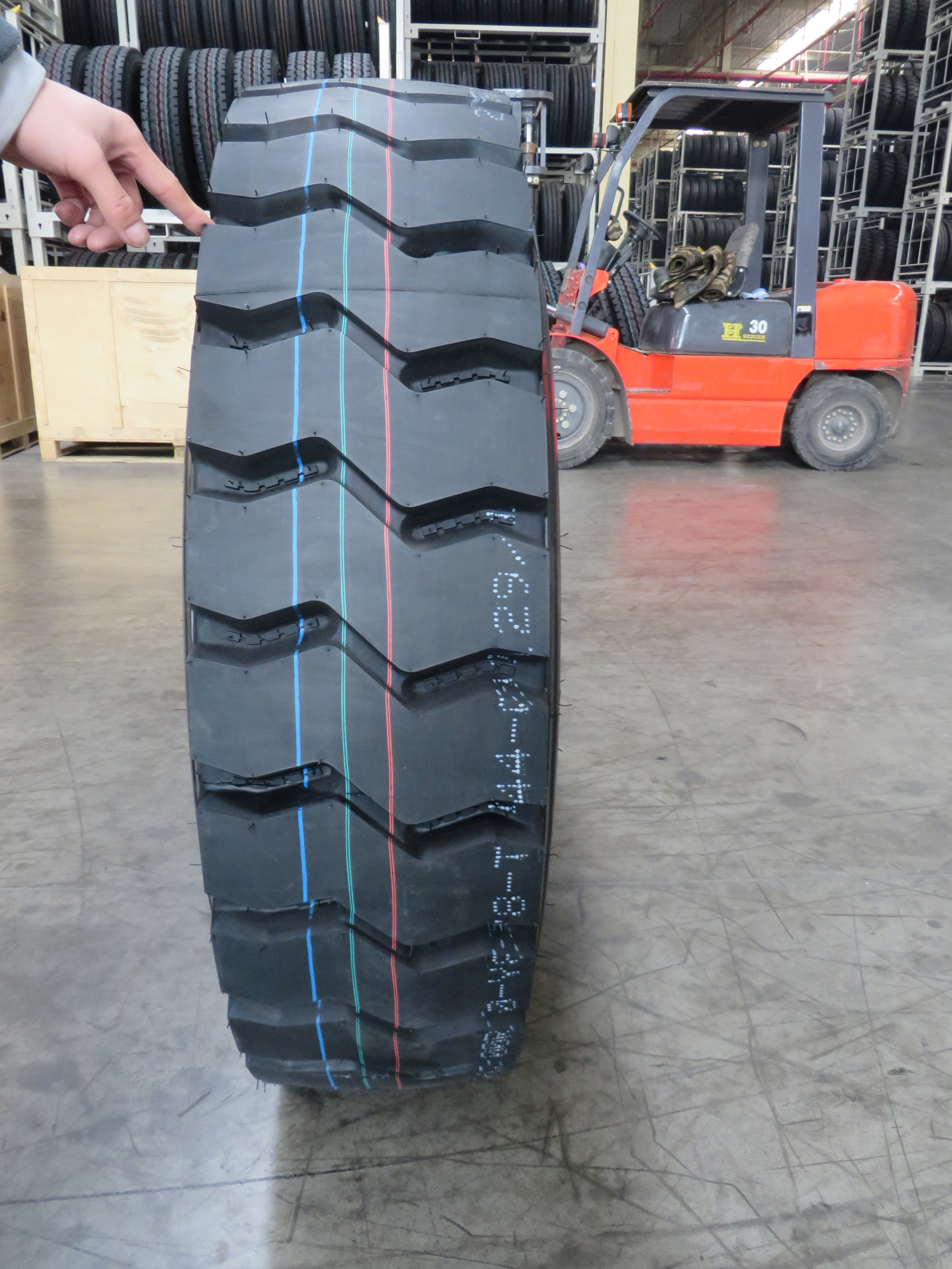 Premium Quality 8.25R16 Tyre DURATURN DYNACARGO 8.25 16 Radial Tires 8.25-16 Truck Tyres Y601 Y878 16PR