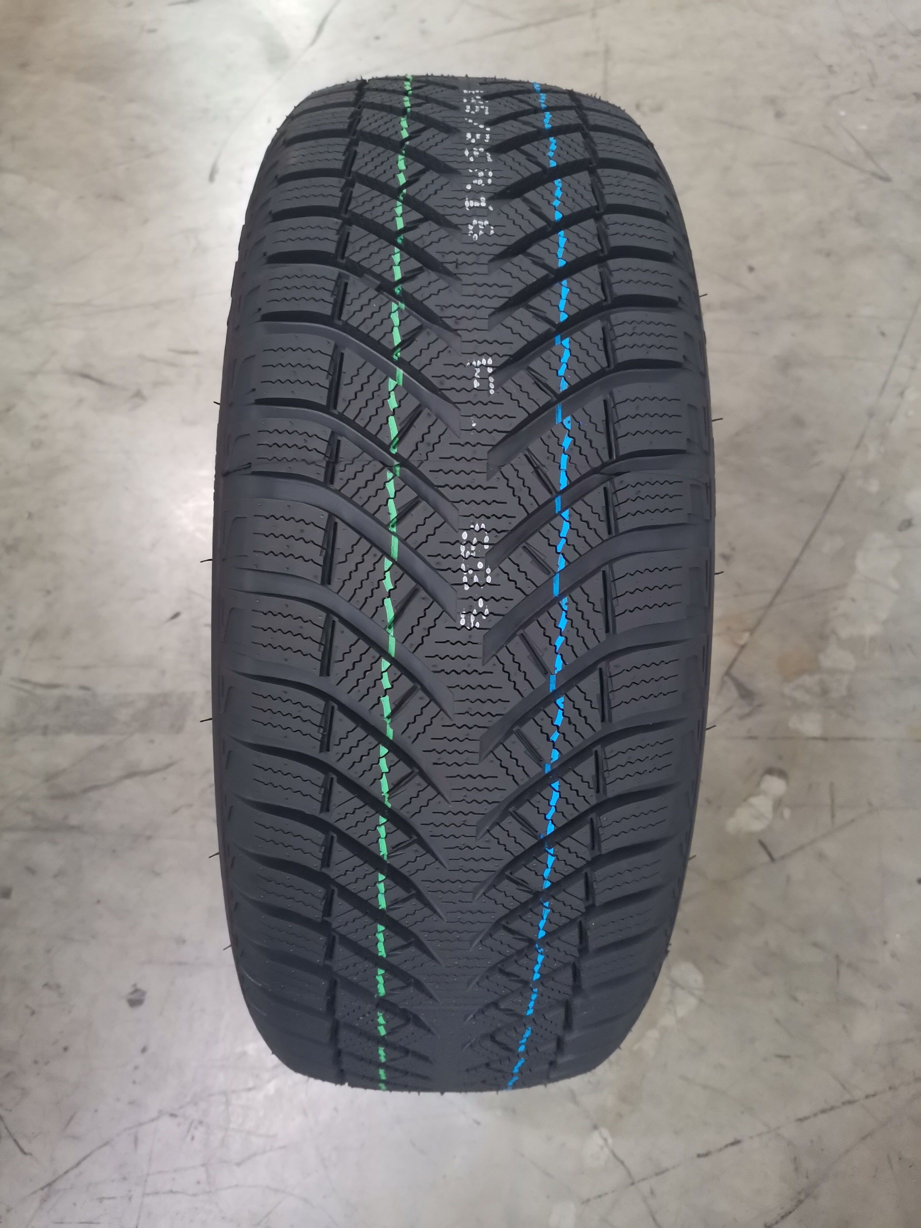 Premium Quality Winter Car Tires Snow Studded Tires for Cars Duraturn Neolin brands Tires for Canada Russia Sweden Finland