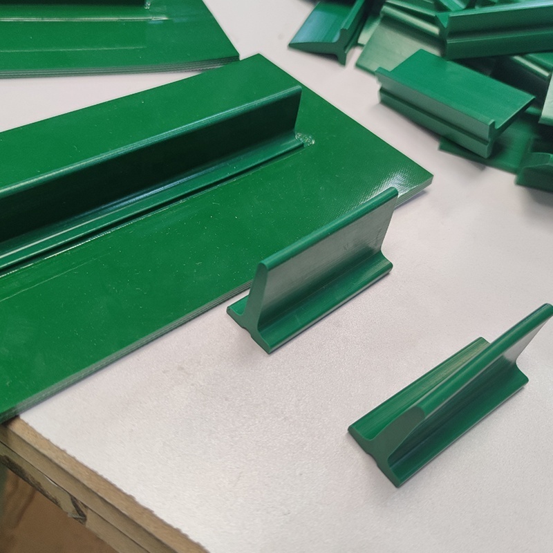 Miuki Green PVC T-type anti slip side wall baffle material conveyor belt customized by manufacturer