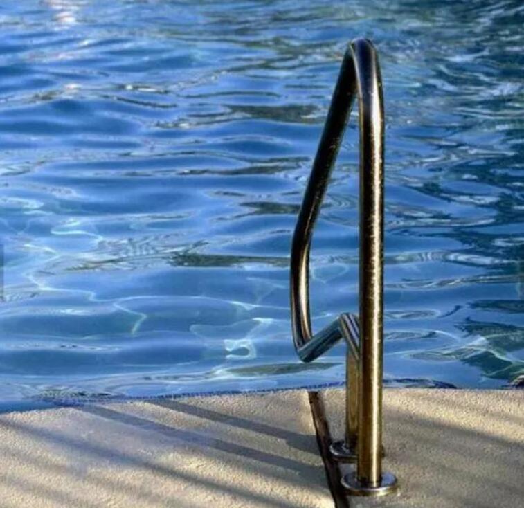 Easy Installation Pool Handrail Above Ground Steel Wall Pool Handrail Stainless Steel Handrail for Swimming pool