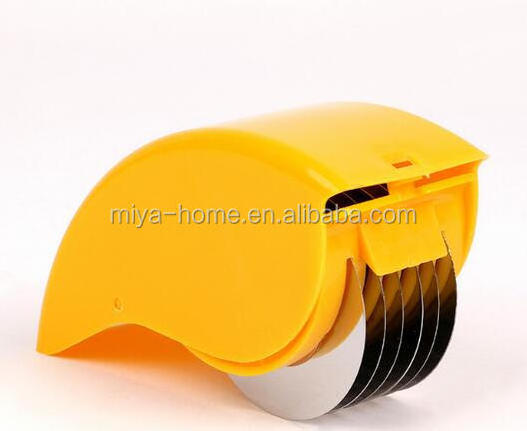 Good design Roller vegetable slicer / roller cutter / rolling herb mincer