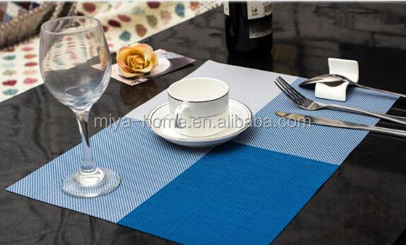 Hot selling plastic table mat / dining table mat / dining table floor mats