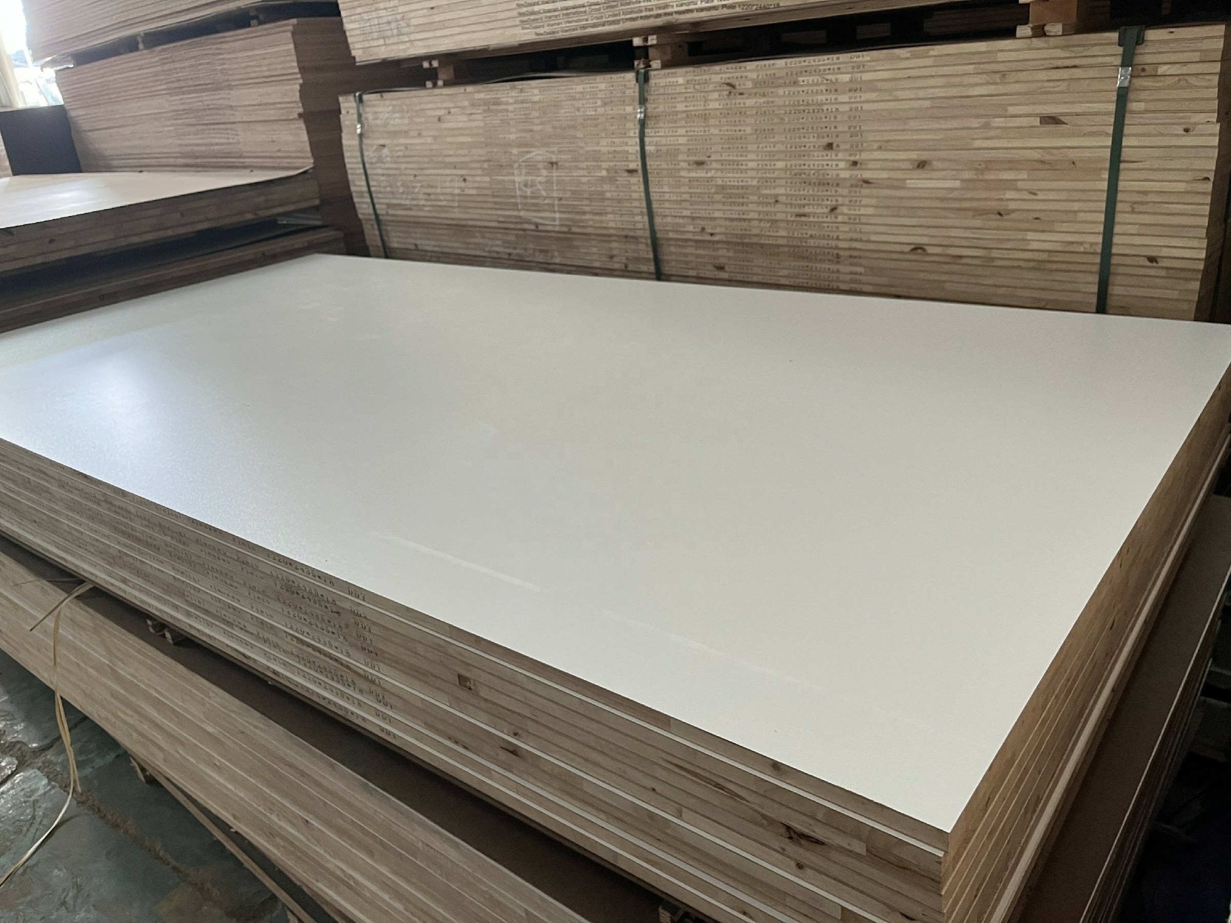 Solid Wood Board Solid Oak Wood Lumber Board Bleached Paulownia Sheet Sale